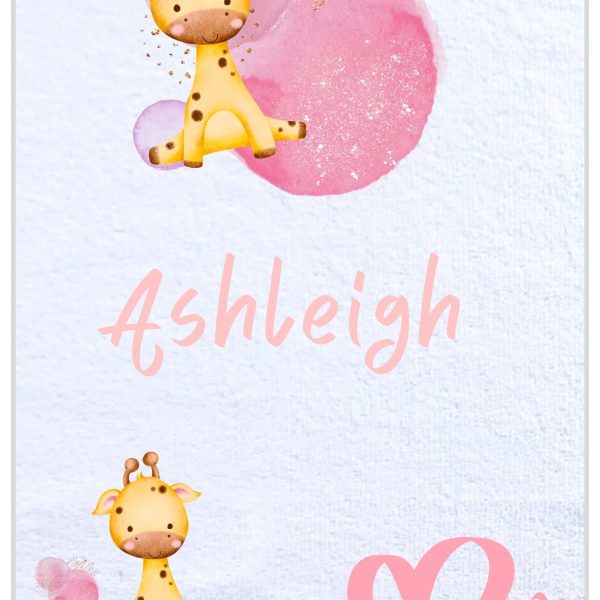 Alternative view of Baby Giraffe Burp Cloth Set